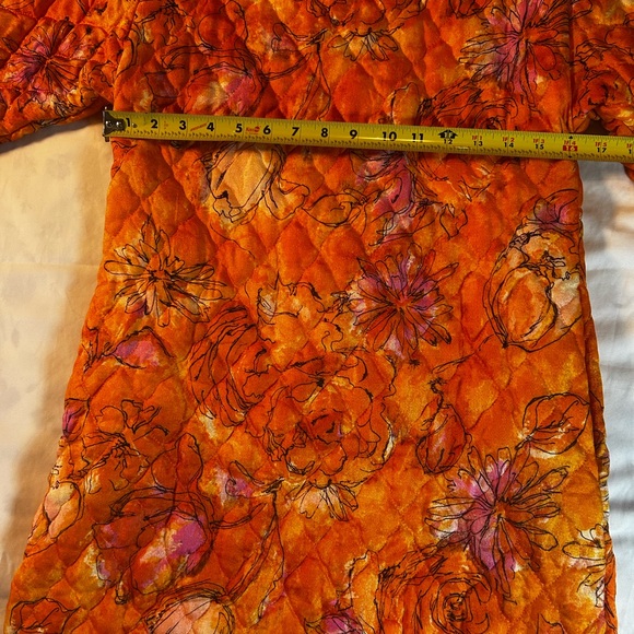 1960s Burnt Orange Loungees Puffer Housedress - Picture 4 of 9